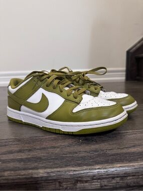 Nike Dunk Low (Pacific Moss)